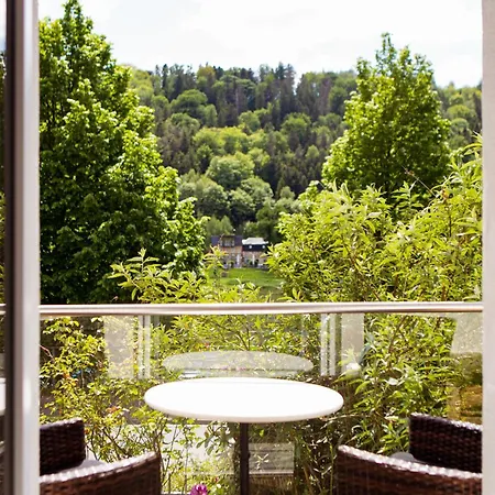 Elbufer Apartment *